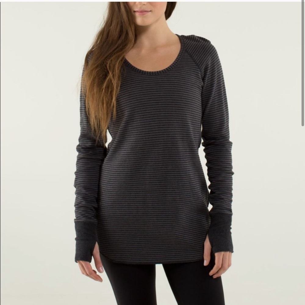 Lululemon- Open Your Heart Long Sleeve - Size 4